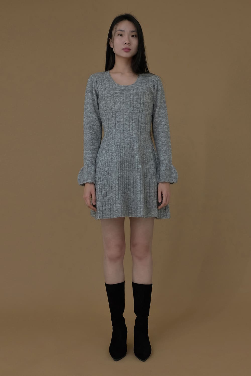 Frill u-neck knit ops(Cloud gray)