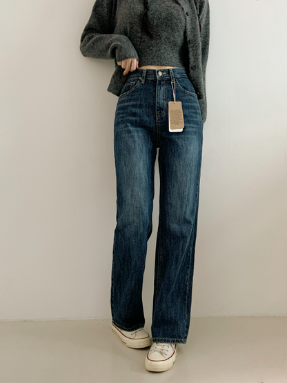 Straight wide fit jumbo denim