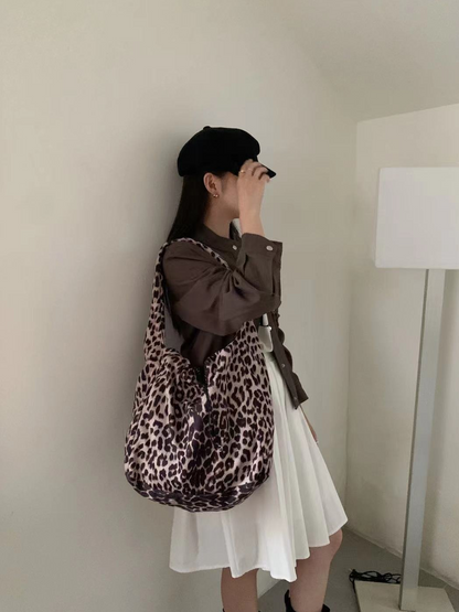 Leopard one-shoulder tote