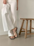 Square basic sandal