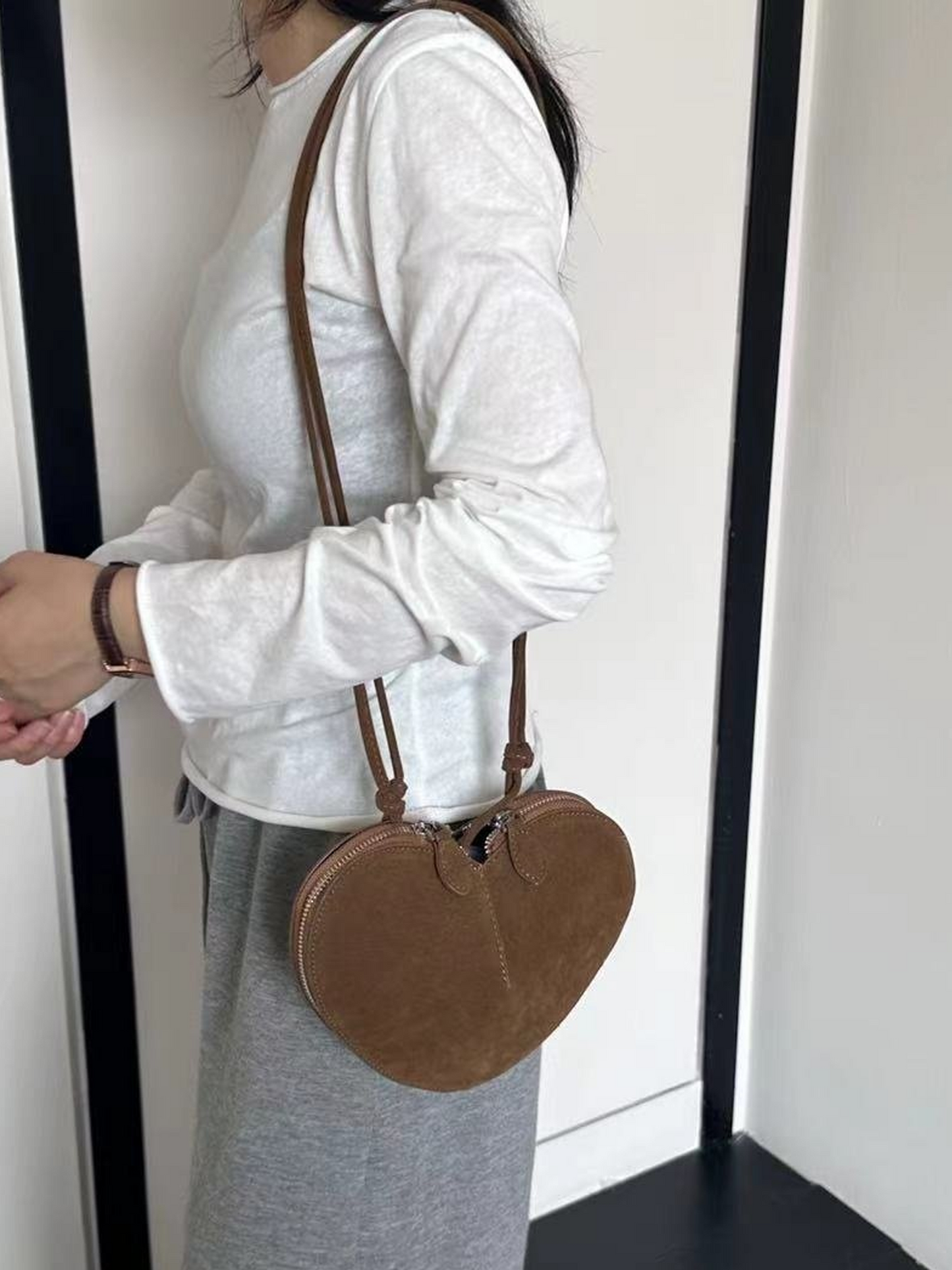 Heart suede shoulder bag