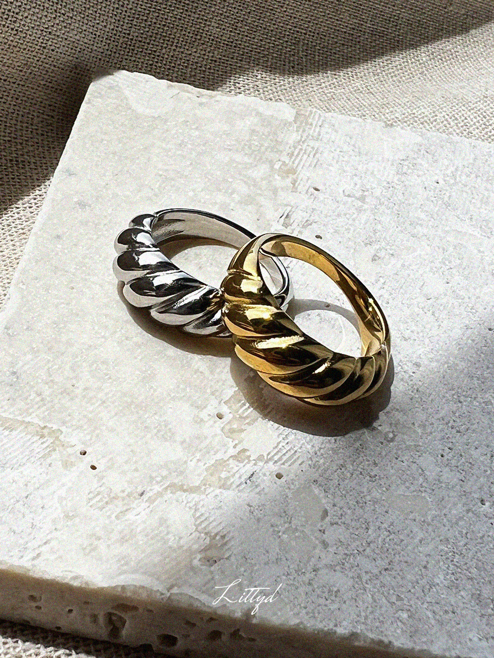 Spiral ring (surgical stainless steel)