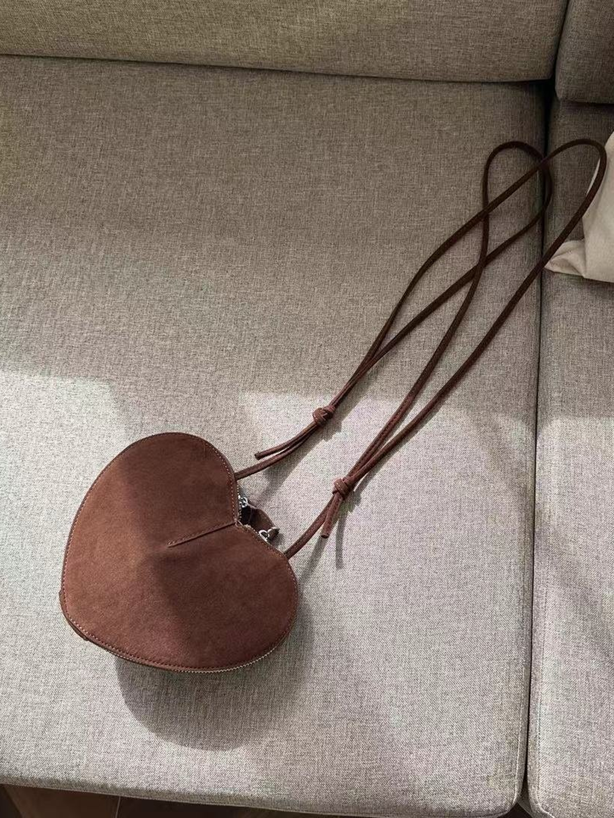 Heart suede shoulder bag