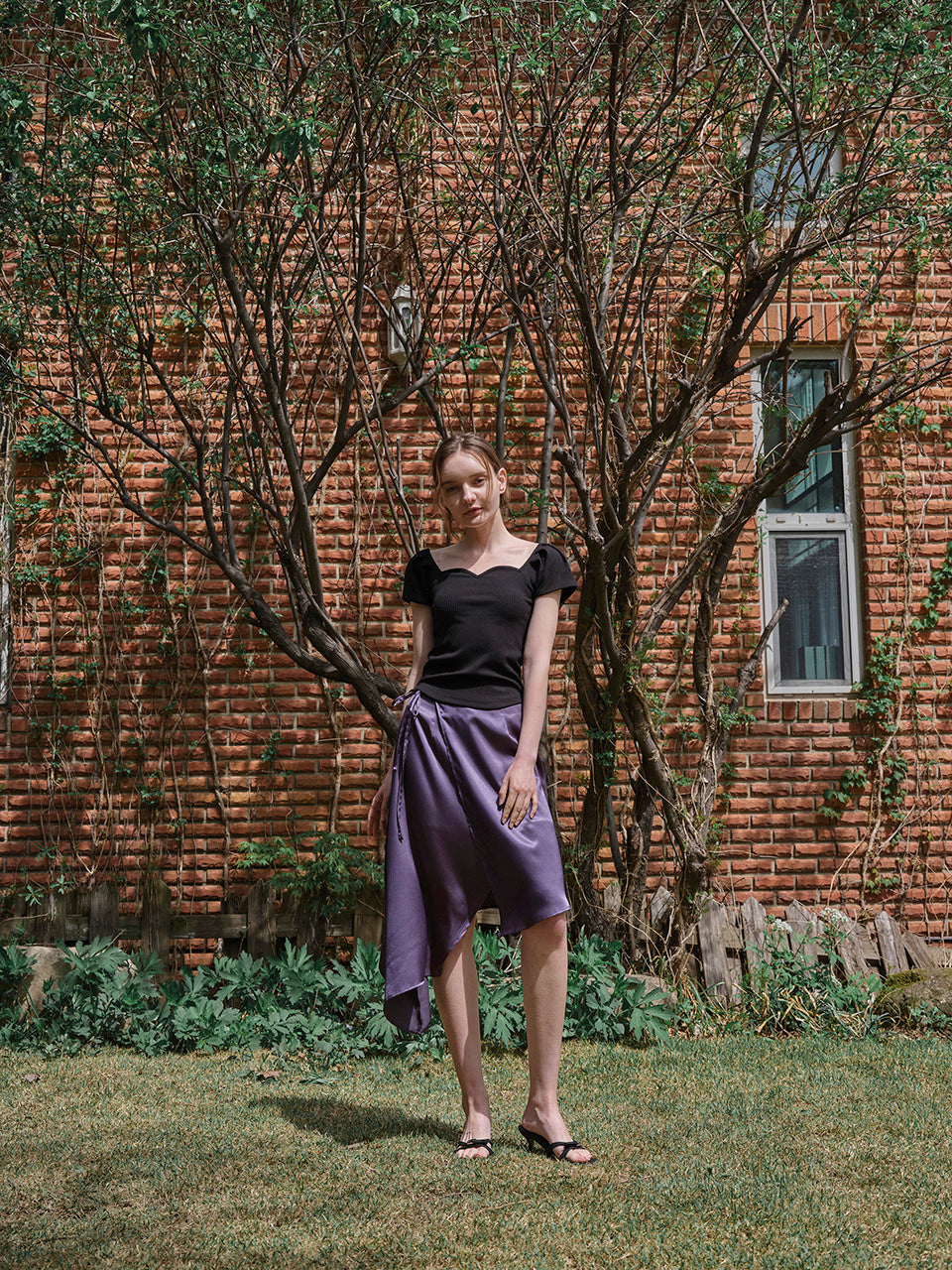 Silk unbalanced wrap skirt (Deep purple navy)